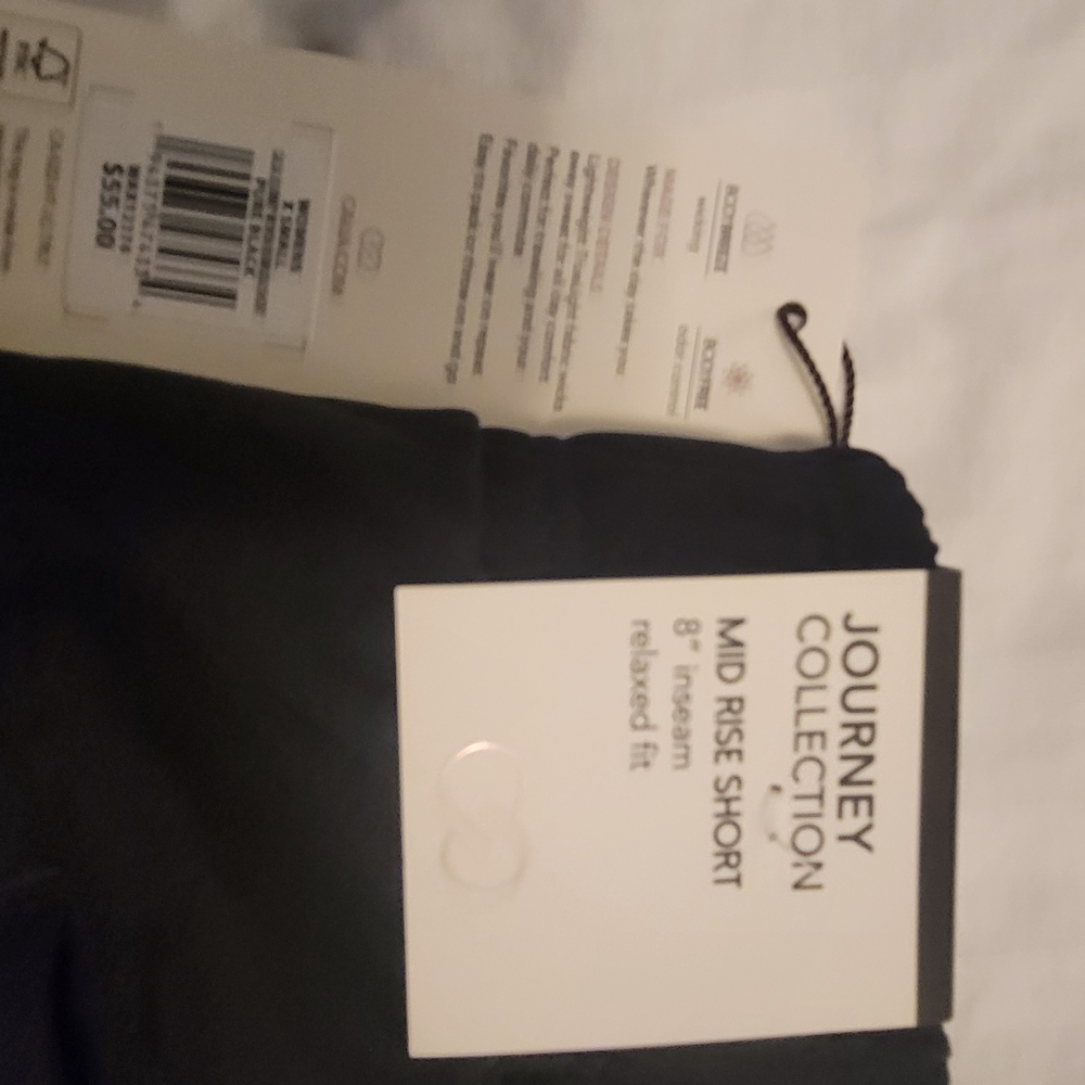 Journee Collection Black Mid Rise Shorts - Picture 5 of 6